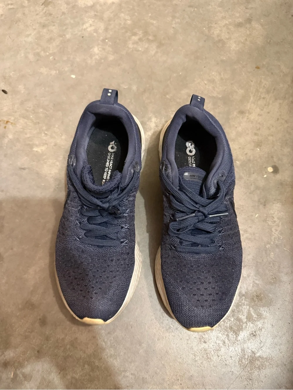 Nike Men's Navy Blue Knit Athletic Sneakers
